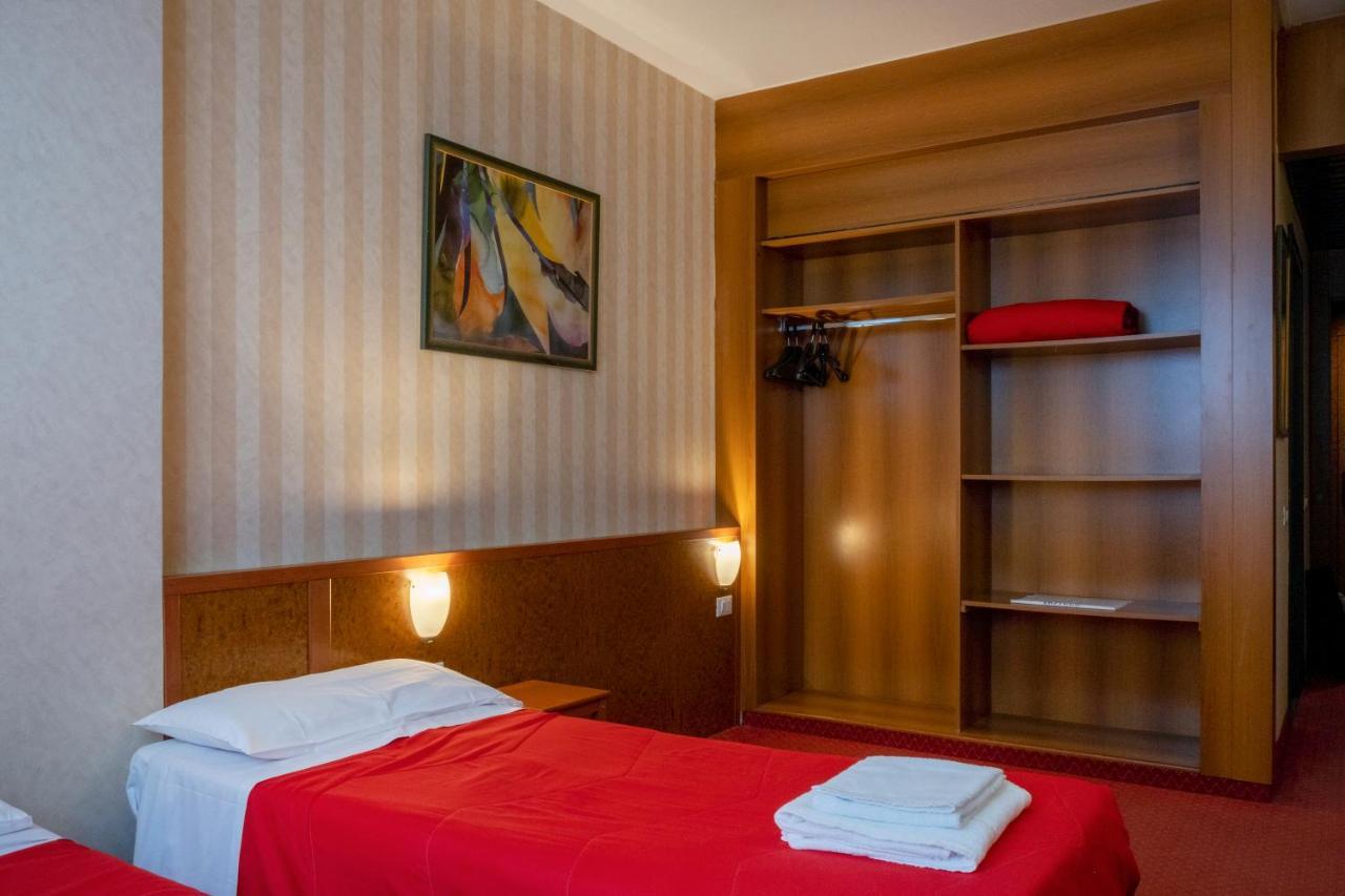 Meditur Hotel Pisa Migliarino Pisano Ngoại thất bức ảnh